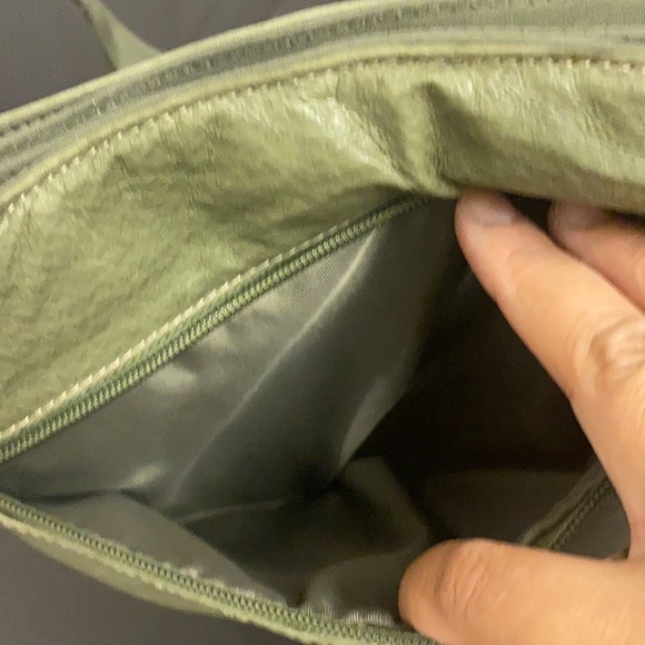 Sonoma shoulder bag army green - Picture 7 of 14